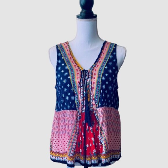 PATRONS OF PEACE PAISLEY PATCHWORK SHORT SLEEVE TUNIC TANK WITH TUSSLES - Picture 9 of 9